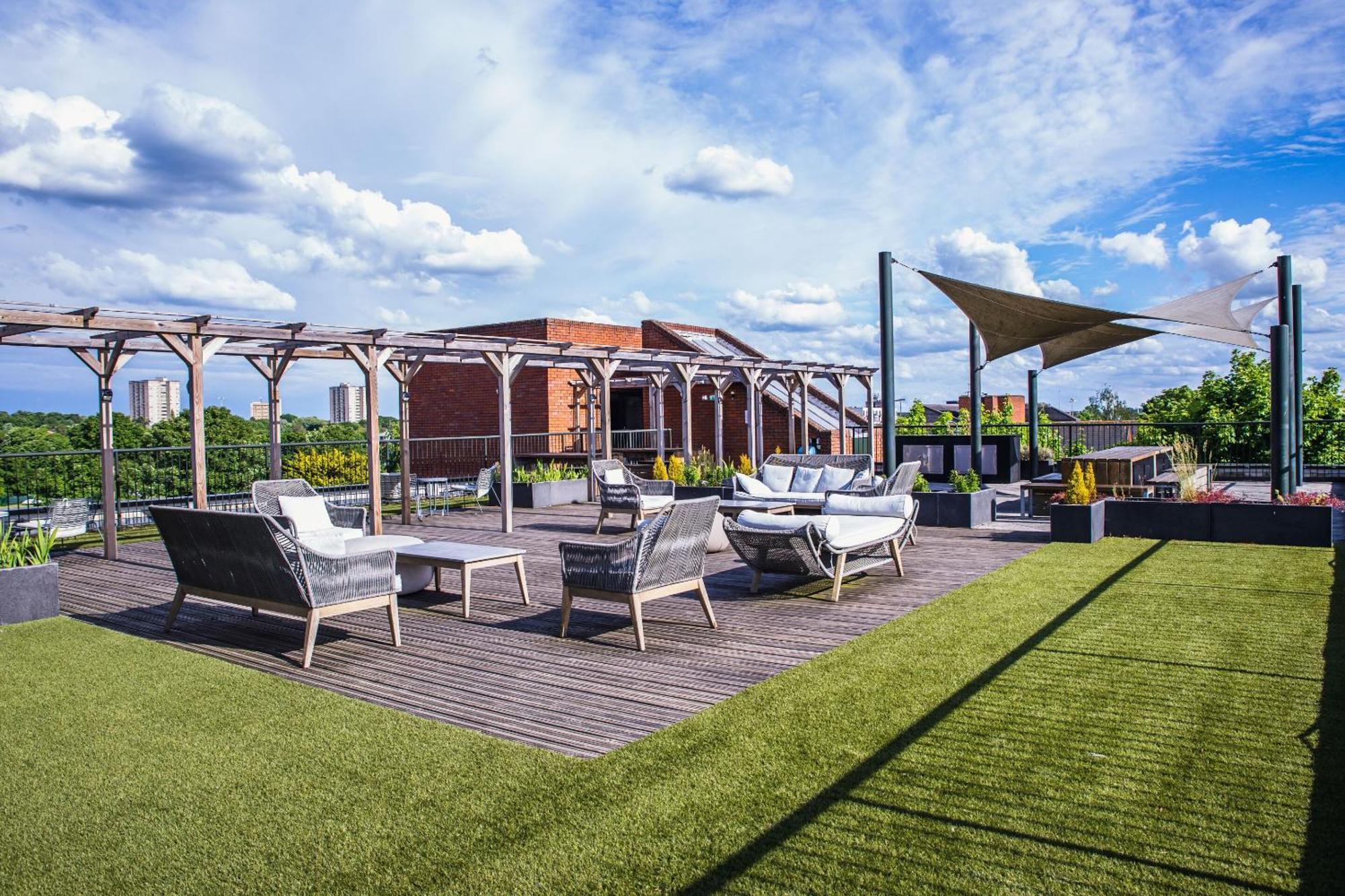 Luxury 1 Bedroom Serviced Apartment With Roof Terrace & Gym Стівенідж Екстер'єр фото