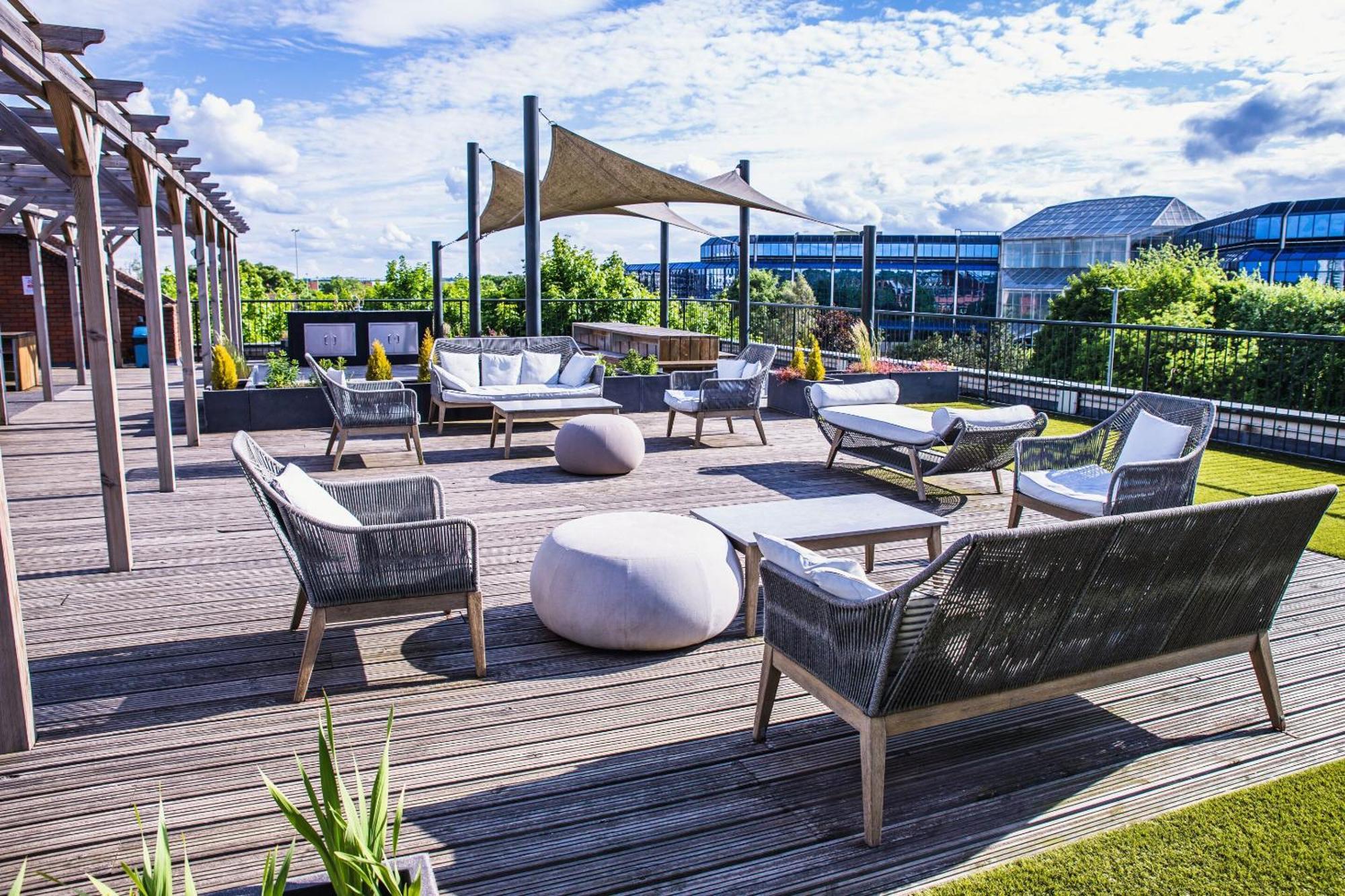 Luxury 1 Bedroom Serviced Apartment With Roof Terrace & Gym Стівенідж Екстер'єр фото