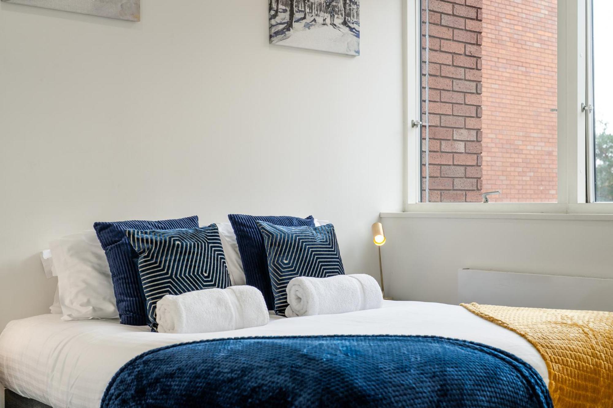 Luxury 1 Bedroom Serviced Apartment With Roof Terrace & Gym Стівенідж Екстер'єр фото